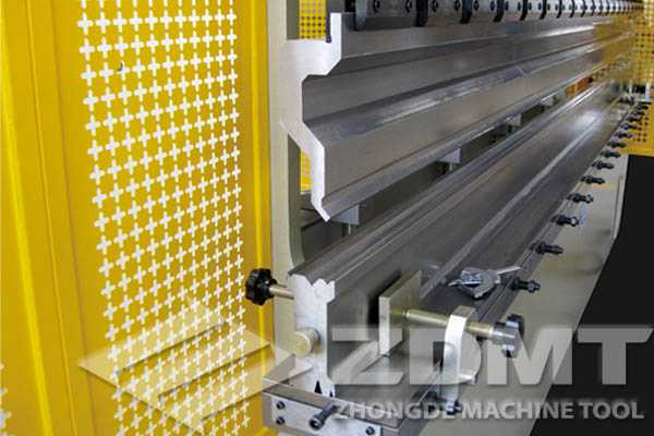 特别模具(选配).jpg 特别模具(选配).jpg