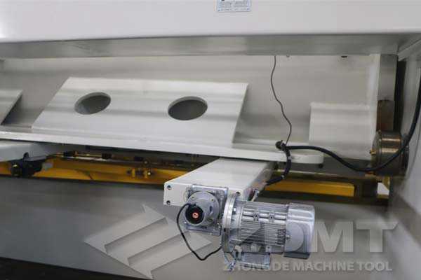 后挡料.jpg 后挡料.jpg