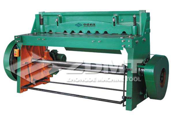 Q11-4X2000机器剪板机.jpg Q11-4X2000机器剪板机.jpg