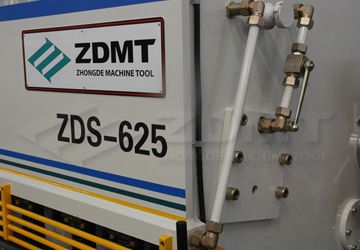 卡套式讨论体.jpg 卡套式讨论体.jpg