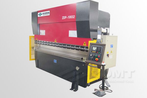 ZDP-10032.jpg ZDP-10032.jpg