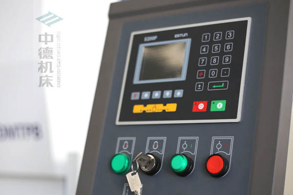 ZDPK-20032-E200P数控体系.jpg ZDPK-20032-E200P数控体系.jpg